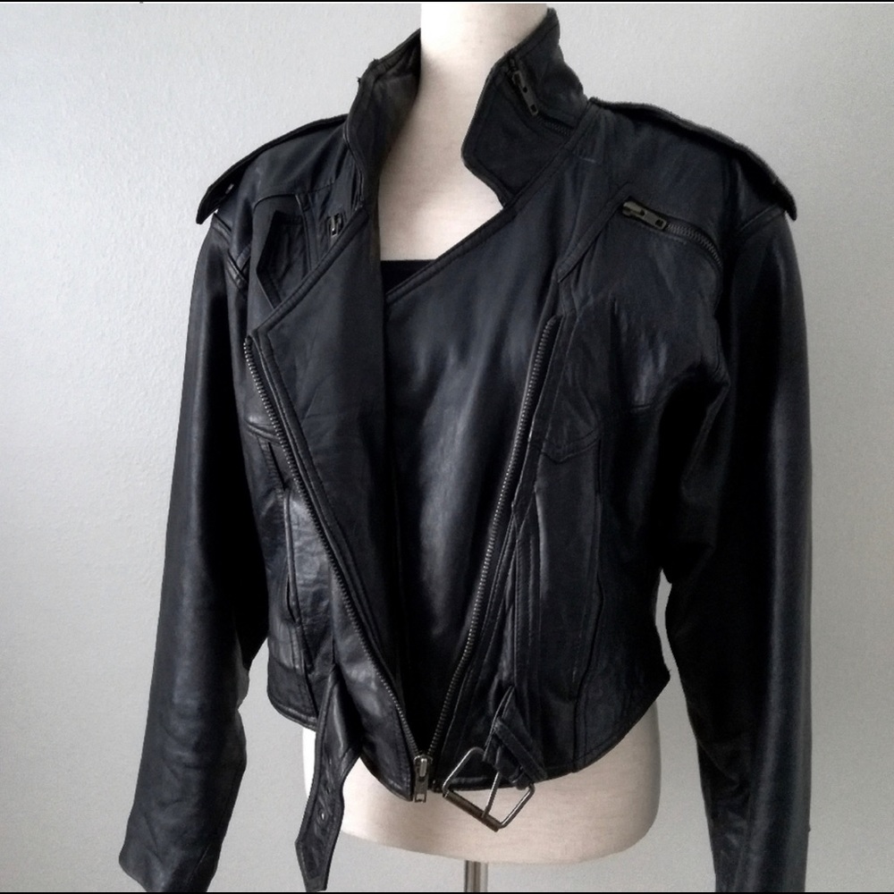 LAROXX Vintage Black Leather Cropped Moto Jacket